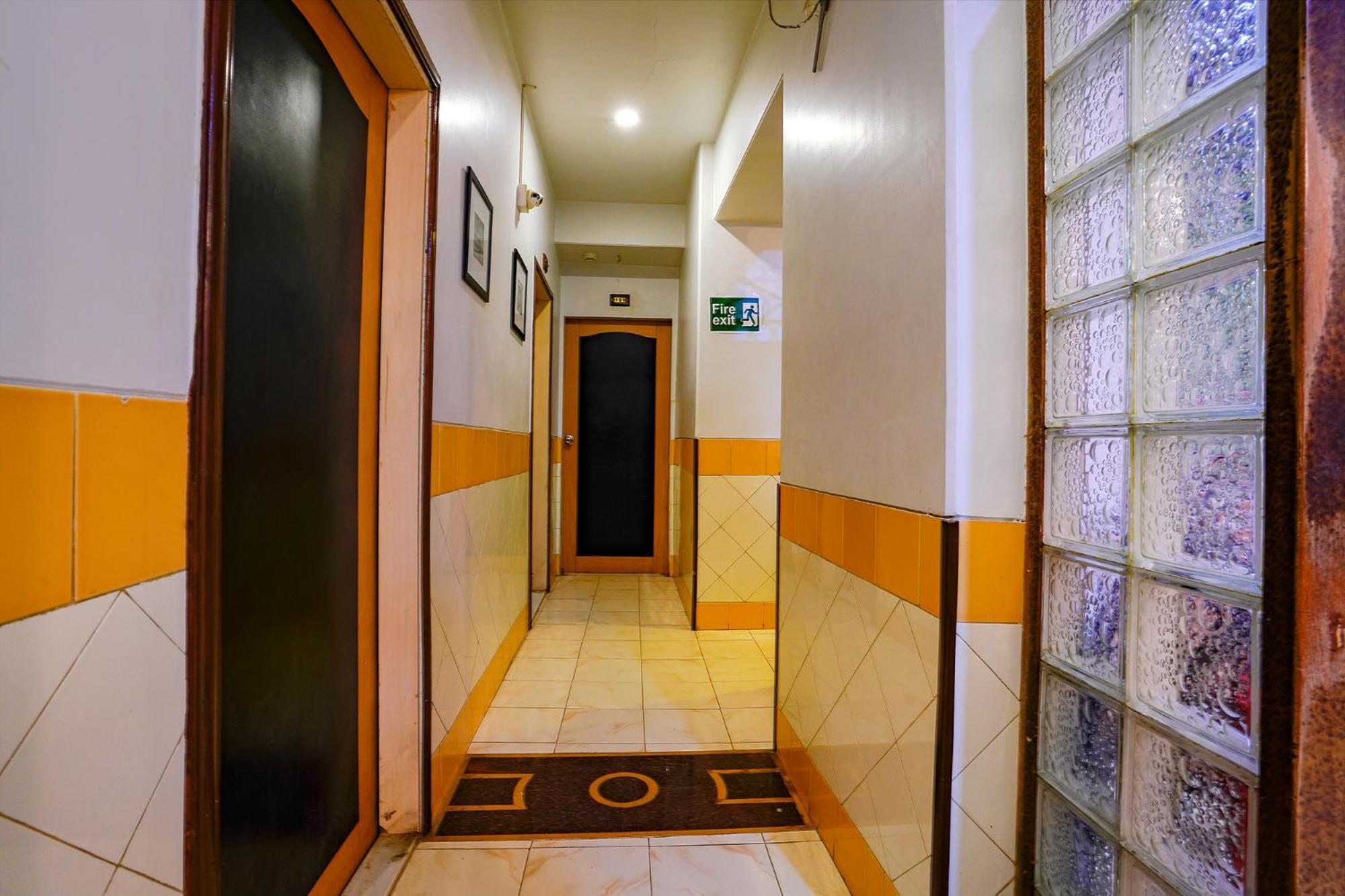 Hotel Fabexpress Manas Residency Mumbai Exterior foto