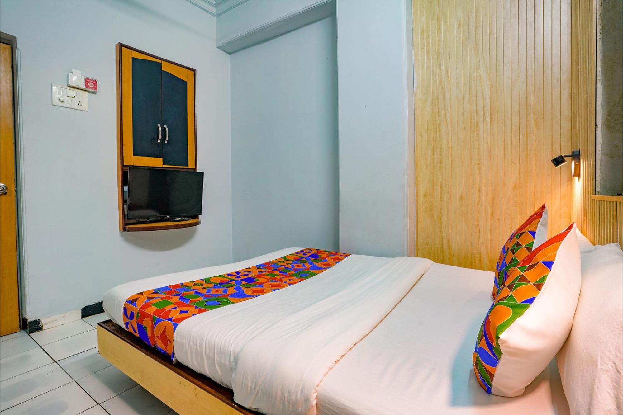 Hotel Fabexpress Manas Residency Mumbai Exterior foto