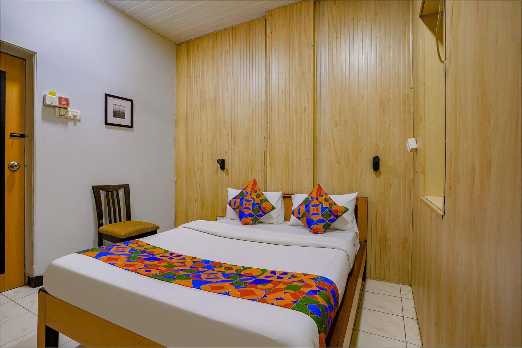 Hotel Fabexpress Manas Residency Mumbai Exterior foto