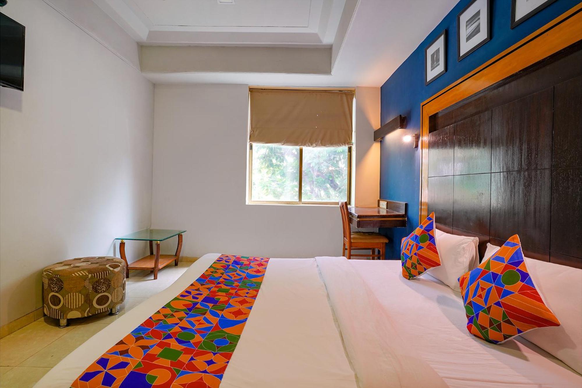 Hotel Fabexpress Manas Residency Mumbai Exterior foto