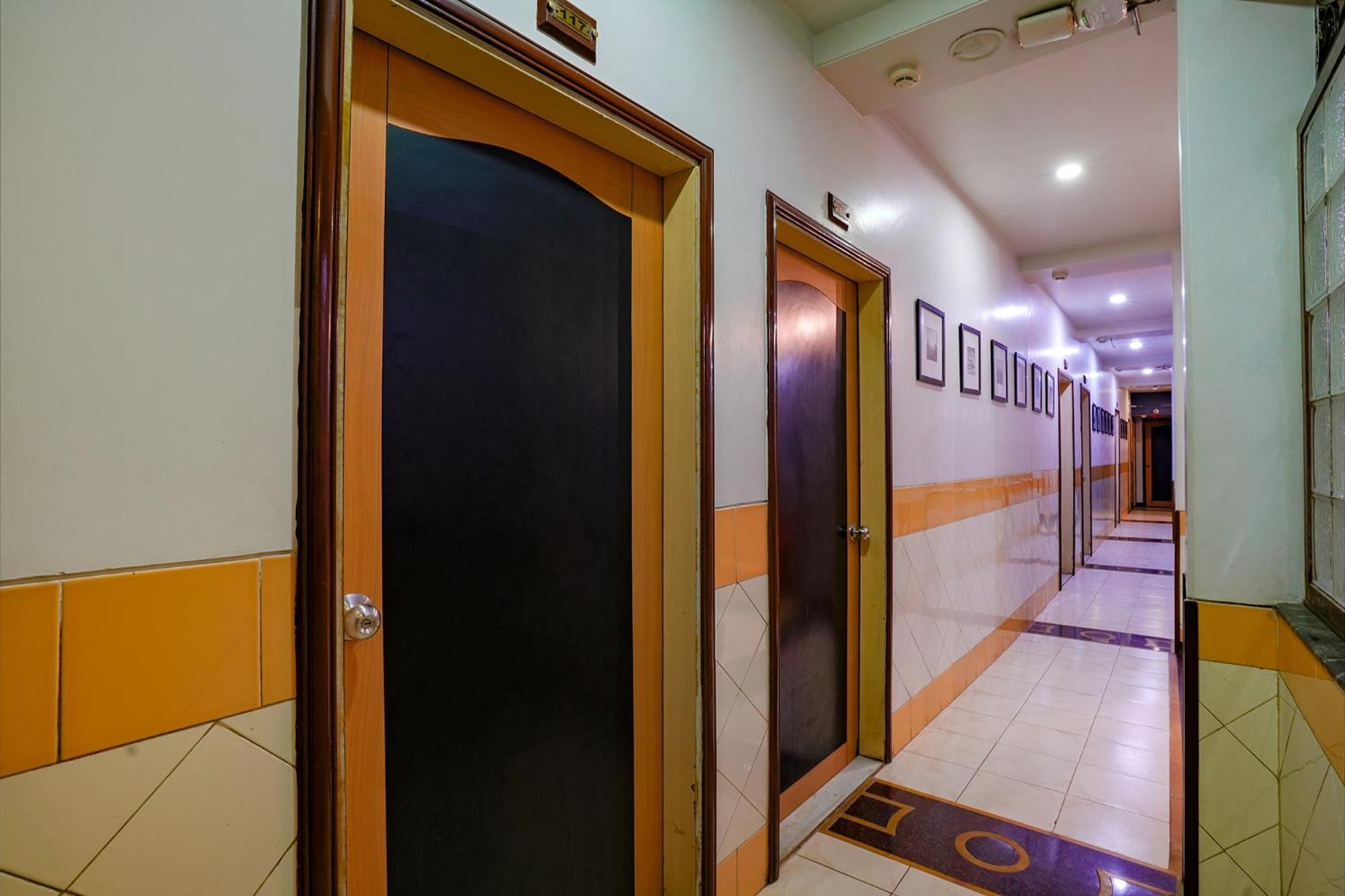 Hotel Fabexpress Manas Residency Mumbai Exterior foto
